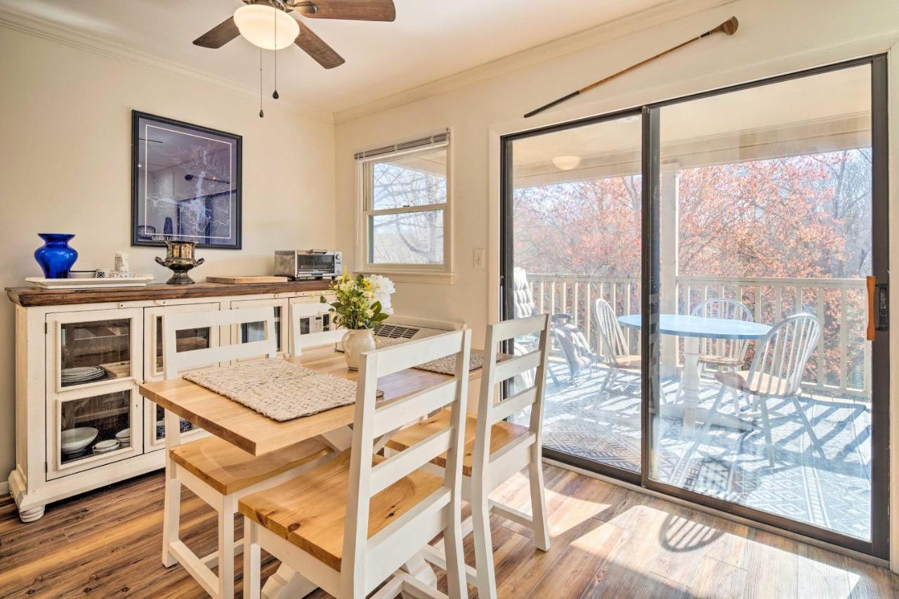Lake Lure Studio With Private Balcony And Pool Access! Luaran gambar